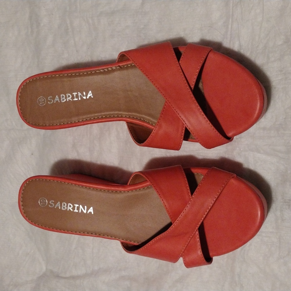 Gorgeous Sabrina hot pink strap slides size 10